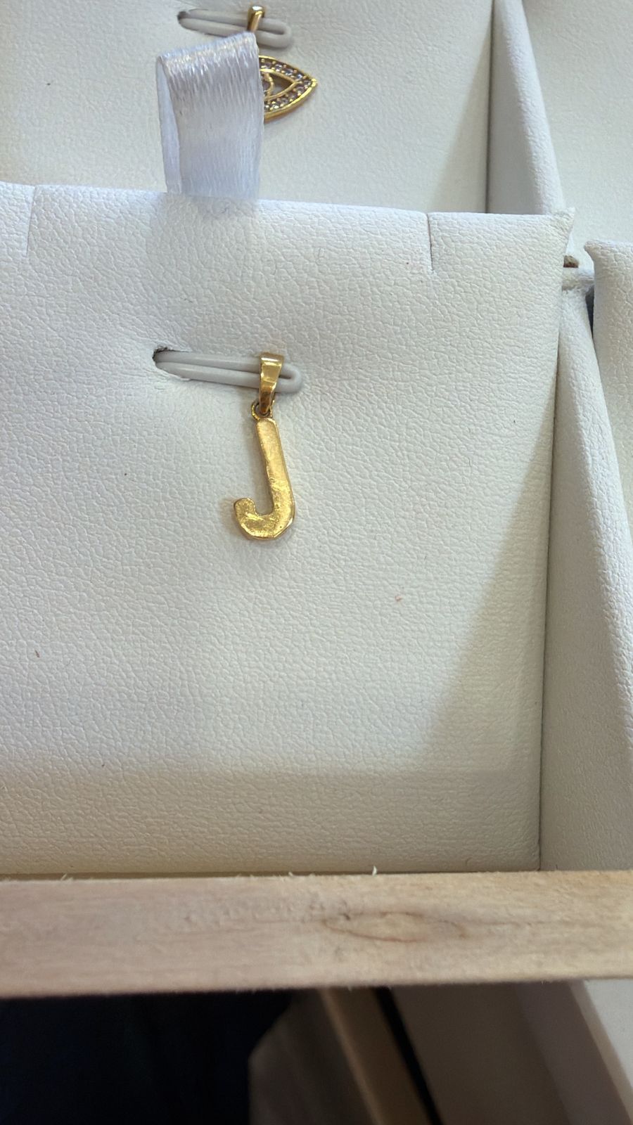 CADENA DIJE J 18K